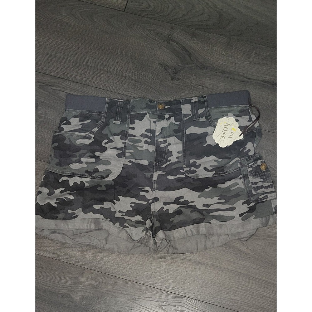 Knox Rose Womens Camo‎ Shorts